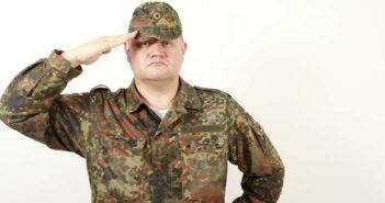 Militärischer Dienstgrad: Diese Ränge gibt es bei der Bundeswehr ( Foto: Adobe Stock - Schulz-Design )