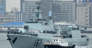 Flugzeugträgergruppe Liaoning während Übung in der Nähe von Guam gesichtet. Foto: die "Shenzhen" (DDG-167) der Marine der chinesischen Volksbefreiungsarmee, ein Type 051B Luhai-class Zerstörer (Foto: AdobeStock - zapper)