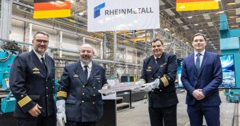 Früher als geplant Stahlzuschnitt drittes Klasse-424-Boot in Wolgaster (Foto: Rheinmetall AG)